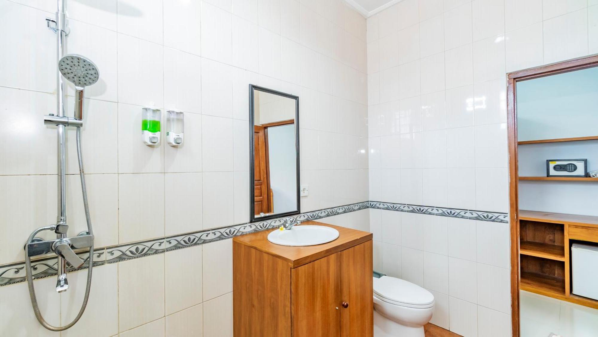 Esty House Hotel Ubud Kültér fotó