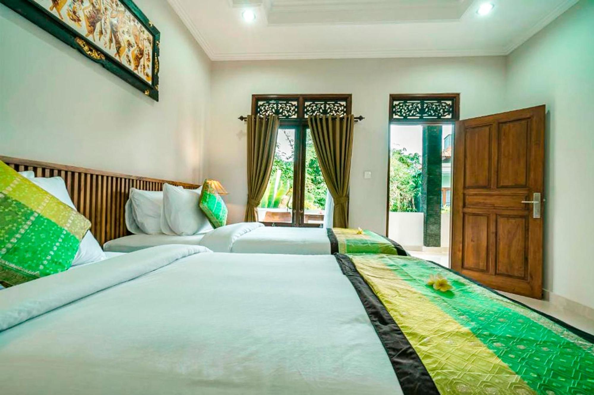 Esty House Hotel Ubud Kültér fotó